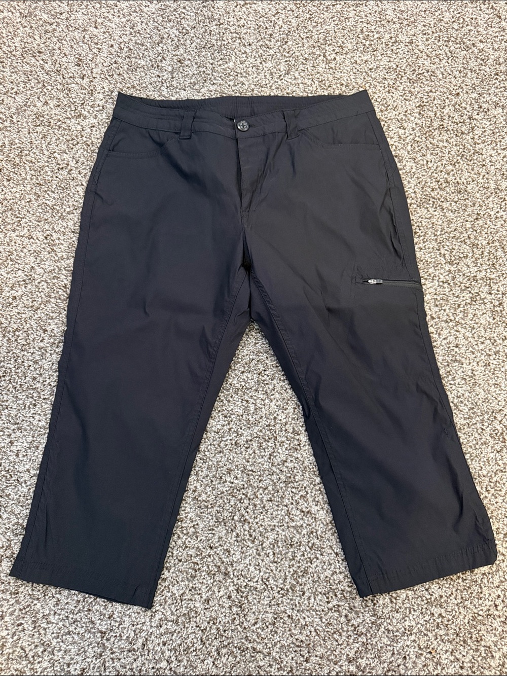 Eddie Bauer Rainier capris Women 12
